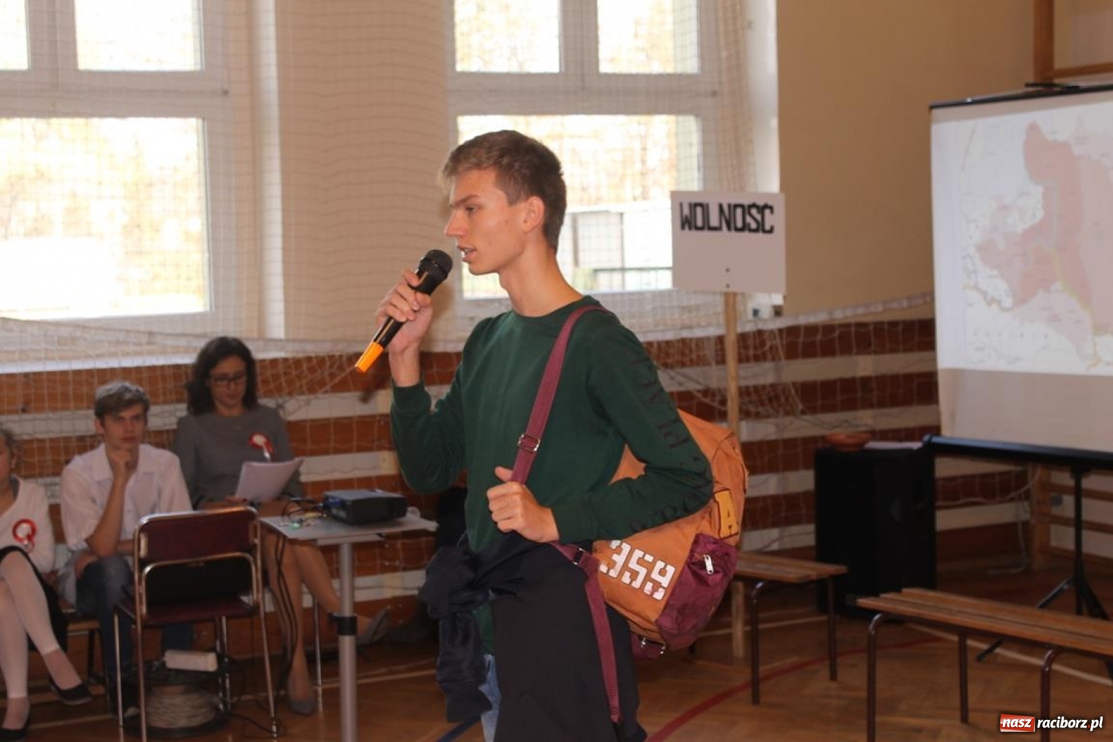 Zdjęcie w galerii na portalu naszraciborz.pl: Święto Niepodległości i dzień świętego Marcina w ZSP 3 na Płoni wiadomości z regionu