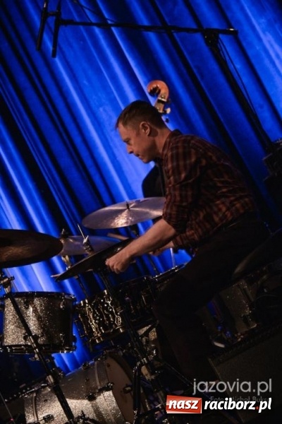 Zdjęcie w galerii na portalu naszraciborz.pl: Festiwal PalmJazz wystartował. John Scofield zagrał w RCK wiadomości z regionu