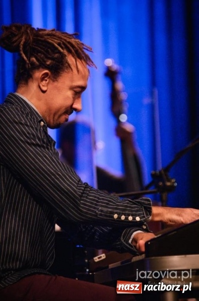 Zdjęcie w galerii na portalu naszraciborz.pl: Festiwal PalmJazz wystartował. John Scofield zagrał w RCK wiadomości z regionu