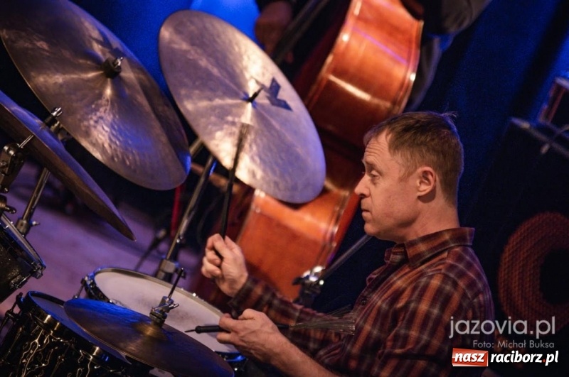 Zdjęcie w galerii na portalu naszraciborz.pl: Festiwal PalmJazz wystartował. John Scofield zagrał w RCK wiadomości z regionu