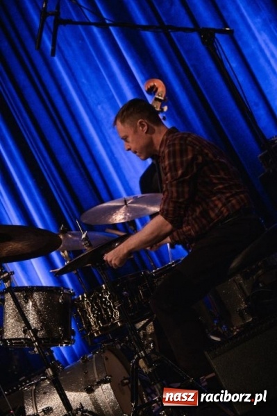 Zdjęcie w galerii na portalu naszraciborz.pl: Festiwal PalmJazz wystartował. John Scofield zagrał w RCK wiadomości z regionu