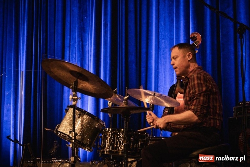 Zdjęcie w galerii na portalu naszraciborz.pl: Festiwal PalmJazz wystartował. John Scofield zagrał w RCK wiadomości z regionu