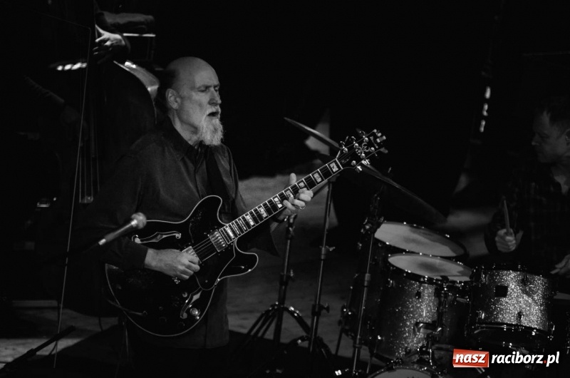 Zdjęcie w galerii na portalu naszraciborz.pl: Festiwal PalmJazz wystartował. John Scofield zagrał w RCK wiadomości z regionu