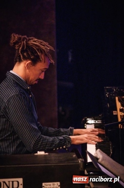 Zdjęcie w galerii na portalu naszraciborz.pl: Festiwal PalmJazz wystartował. John Scofield zagrał w RCK wiadomości z regionu