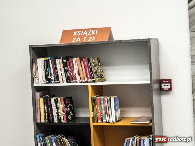Zdjęcie w galerii na portalu naszraciborz.pl: Raciborska biblioteka wznawia działalność po remoncie. Przygotowano wiele atrakcji wiadomości z regionu