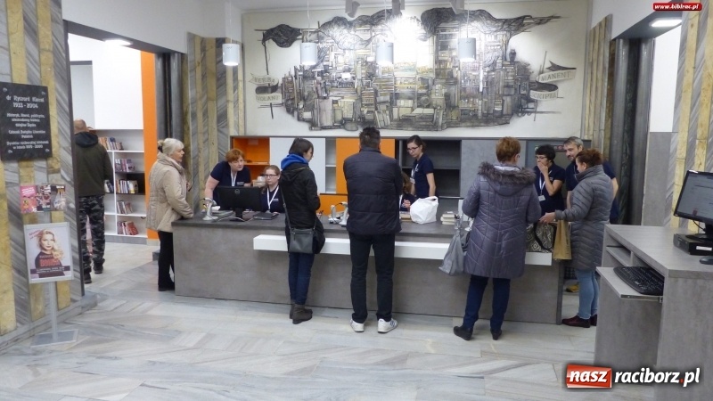 Zdjęcie w galerii na portalu naszraciborz.pl: Raciborska biblioteka wznawia działalność po remoncie. Przygotowano wiele atrakcji wiadomości z regionu