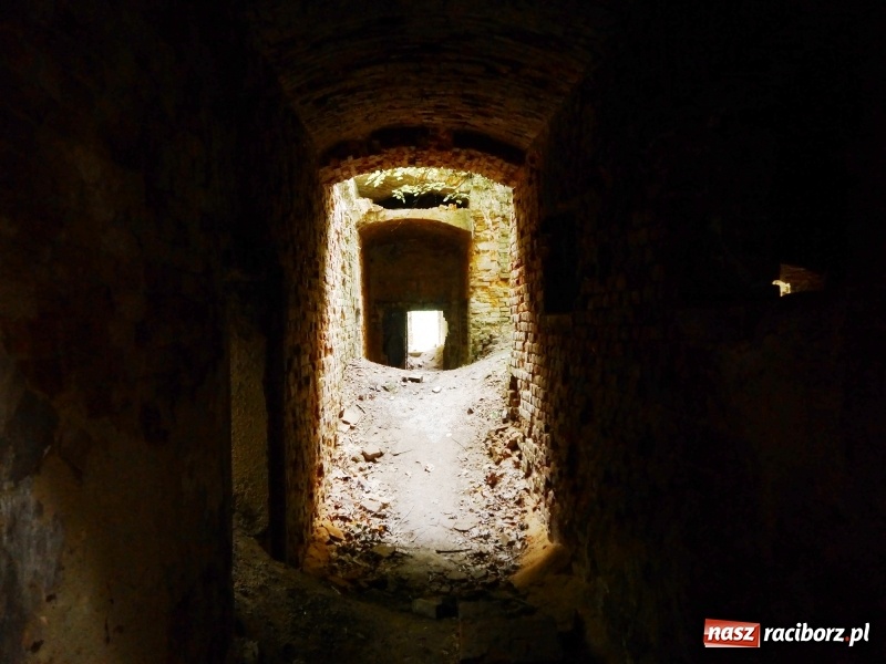 Zdjęcie w galerii na portalu naszraciborz.pl: Utracone pałace ziemi raciborskiej – Sławików  wiadomości z regionu