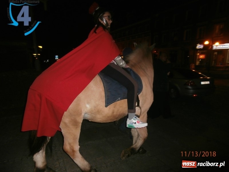 Zdjęcie w galerii na portalu naszraciborz.pl: Orszak św. Marcina w centrum Raciborza  wiadomości z regionu