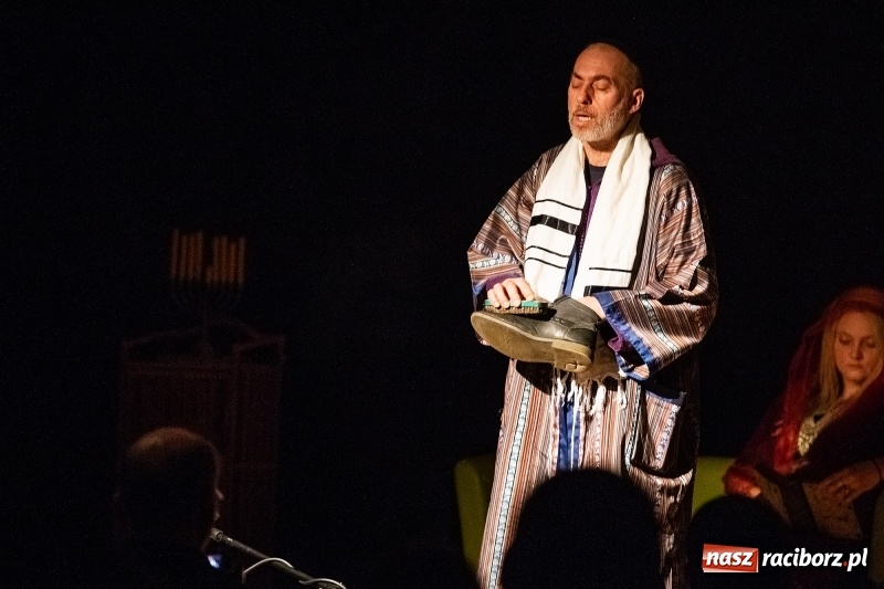 Zdjęcie w galerii na portalu naszraciborz.pl: Wieczór z Teatrem na Zamku Piastowskim wiadomości z regionu