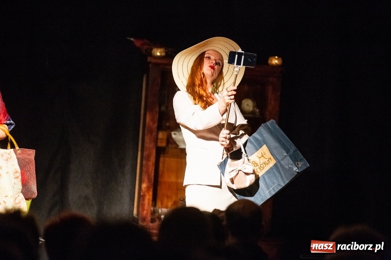 Zdjęcie w galerii na portalu naszraciborz.pl: Wieczór z Teatrem na Zamku Piastowskim wiadomości z regionu