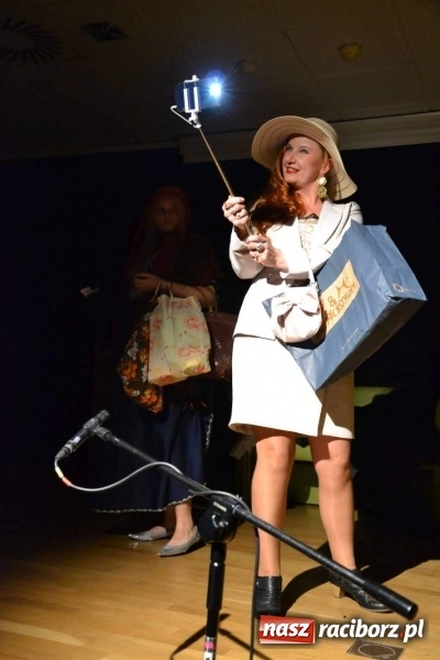 Zdjęcie w galerii na portalu naszraciborz.pl: Wieczór z Teatrem na Zamku Piastowskim wiadomości z regionu