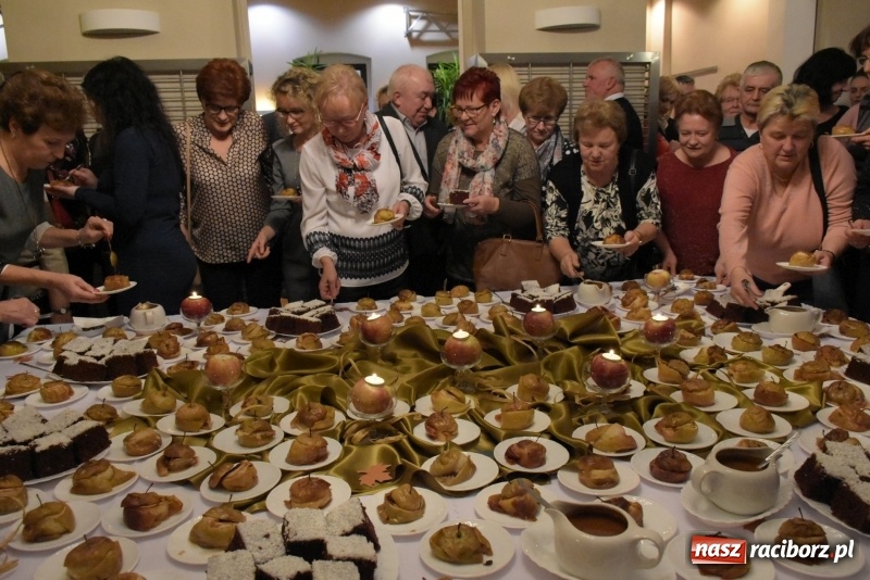 Zdjęcie w galerii na portalu naszraciborz.pl: Zacznij od Bacha – muzyczny wieczór z Wodeckim w Tworkowie  wiadomości z regionu