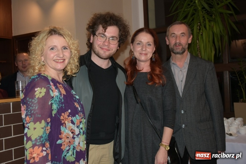 Zdjęcie w galerii na portalu naszraciborz.pl: Zacznij od Bacha – muzyczny wieczór z Wodeckim w Tworkowie  wiadomości z regionu