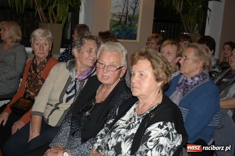 Zdjęcie w galerii na portalu naszraciborz.pl: Zacznij od Bacha – muzyczny wieczór z Wodeckim w Tworkowie  wiadomości z regionu