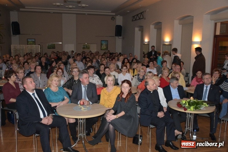 Zdjęcie w galerii na portalu naszraciborz.pl: Zacznij od Bacha – muzyczny wieczór z Wodeckim w Tworkowie  wiadomości z regionu