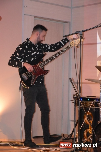 Zdjęcie w galerii na portalu naszraciborz.pl: Zacznij od Bacha – muzyczny wieczór z Wodeckim w Tworkowie  wiadomości z regionu