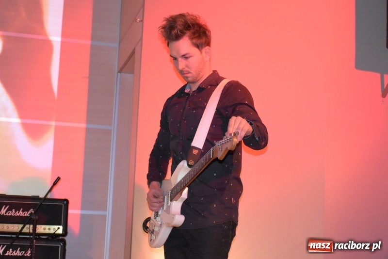 Zdjęcie w galerii na portalu naszraciborz.pl: Zacznij od Bacha – muzyczny wieczór z Wodeckim w Tworkowie  wiadomości z regionu