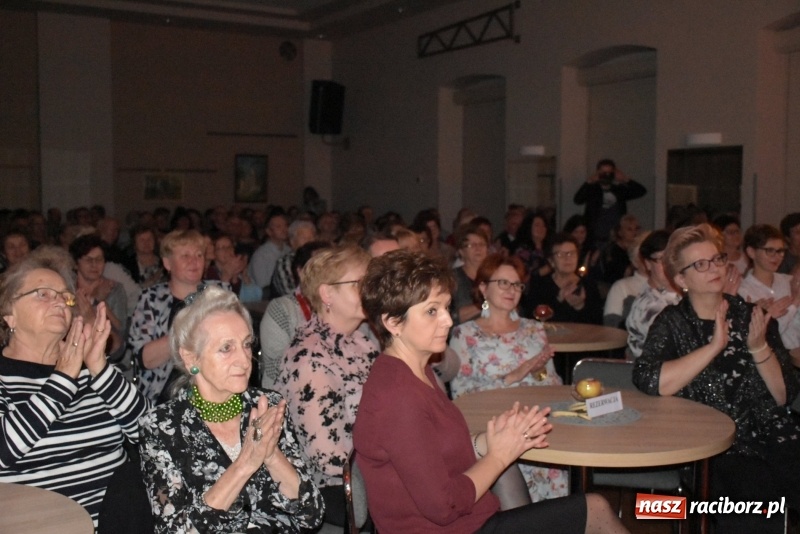 Zdjęcie w galerii na portalu naszraciborz.pl: Zacznij od Bacha – muzyczny wieczór z Wodeckim w Tworkowie  wiadomości z regionu