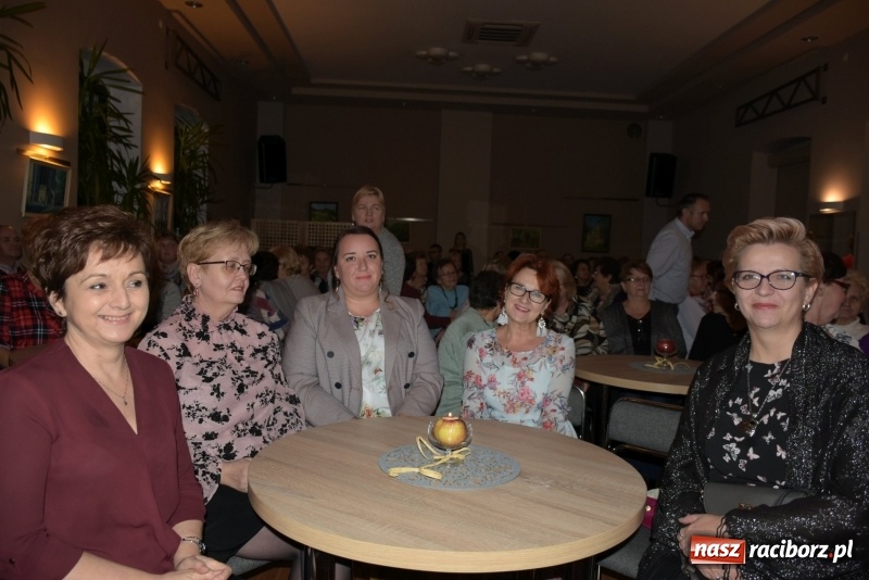 Zdjęcie w galerii na portalu naszraciborz.pl: Zacznij od Bacha – muzyczny wieczór z Wodeckim w Tworkowie  wiadomości z regionu