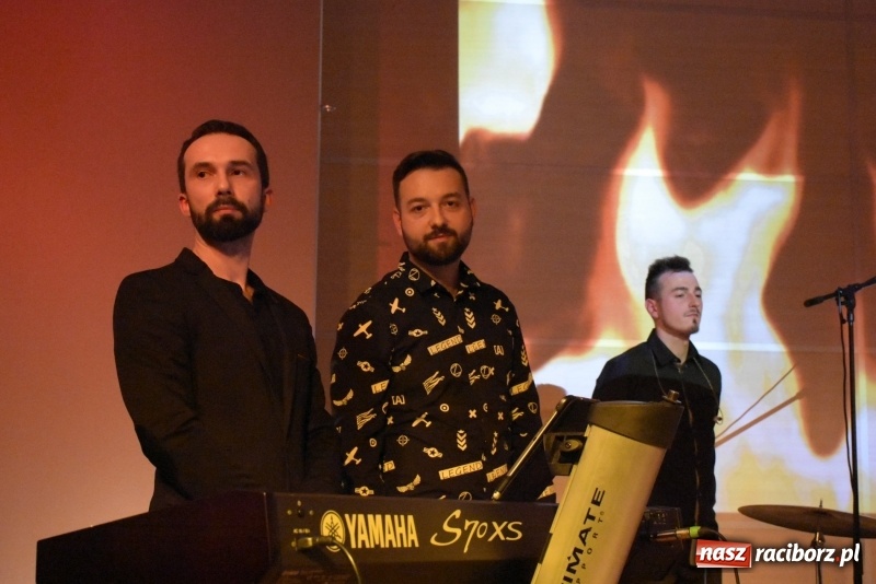 Zdjęcie w galerii na portalu naszraciborz.pl: Zacznij od Bacha – muzyczny wieczór z Wodeckim w Tworkowie  wiadomości z regionu