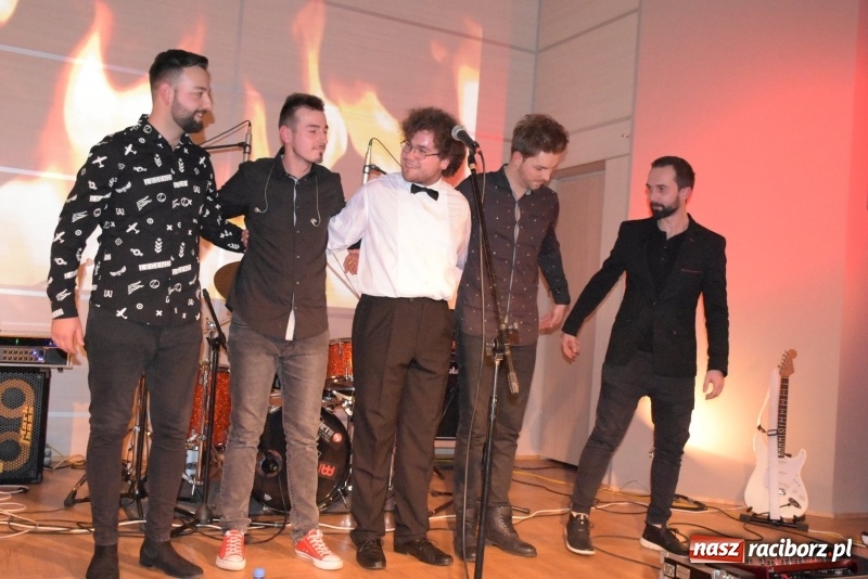 Zdjęcie w galerii na portalu naszraciborz.pl: Zacznij od Bacha – muzyczny wieczór z Wodeckim w Tworkowie  wiadomości z regionu