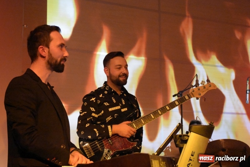 Zdjęcie w galerii na portalu naszraciborz.pl: Zacznij od Bacha – muzyczny wieczór z Wodeckim w Tworkowie  wiadomości z regionu