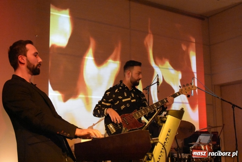 Zdjęcie w galerii na portalu naszraciborz.pl: Zacznij od Bacha – muzyczny wieczór z Wodeckim w Tworkowie  wiadomości z regionu