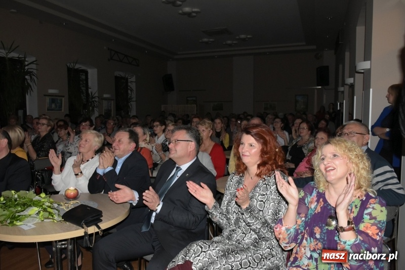 Zdjęcie w galerii na portalu naszraciborz.pl: Zacznij od Bacha – muzyczny wieczór z Wodeckim w Tworkowie  wiadomości z regionu