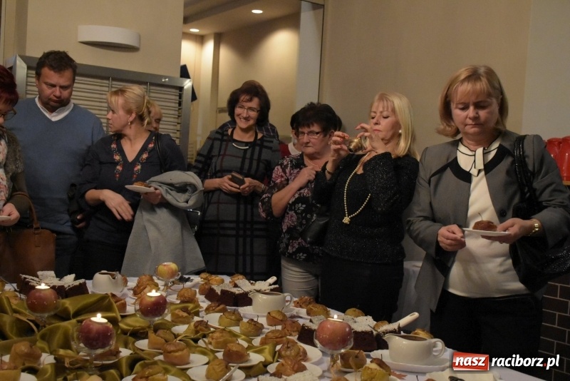 Zdjęcie w galerii na portalu naszraciborz.pl: Zacznij od Bacha – muzyczny wieczór z Wodeckim w Tworkowie  wiadomości z regionu