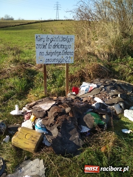 Zdjęcie w galerii na portalu naszraciborz.pl: Z redakcyjnej poczty. Niecodzienny komentarz dla brudasa  wiadomości z regionu