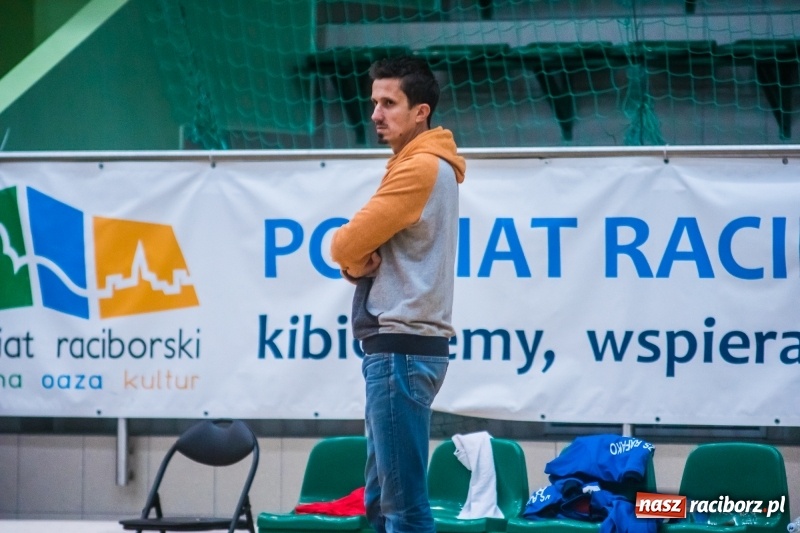 Zdjęcie w galerii na portalu naszraciborz.pl: Dreszczowiec w Arenie Rafako. Wicelider przebudził się w trzecim secie wiadomości z regionu