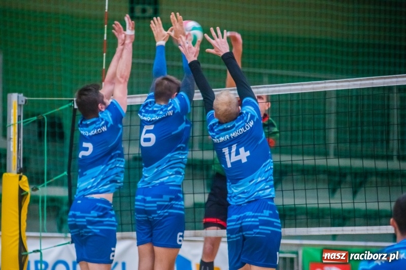 Zdjęcie w galerii na portalu naszraciborz.pl: Dreszczowiec w Arenie Rafako. Wicelider przebudził się w trzecim secie wiadomości z regionu