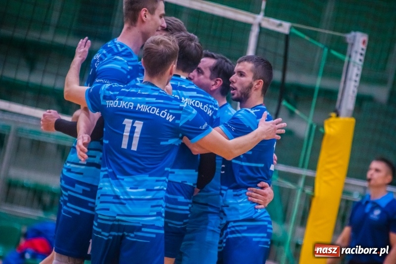 Zdjęcie w galerii na portalu naszraciborz.pl: Dreszczowiec w Arenie Rafako. Wicelider przebudził się w trzecim secie wiadomości z regionu