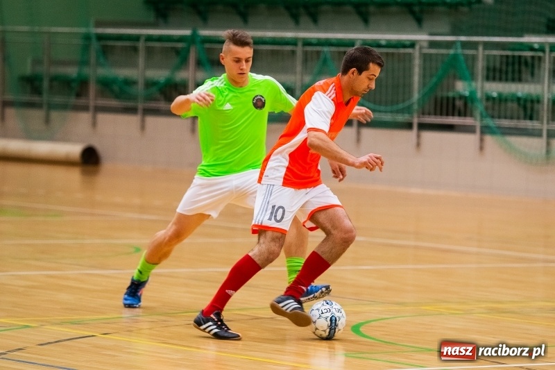 Zdjęcie w galerii na portalu naszraciborz.pl: Futsal. Sobotnie emocje w HLPN wiadomości z regionu