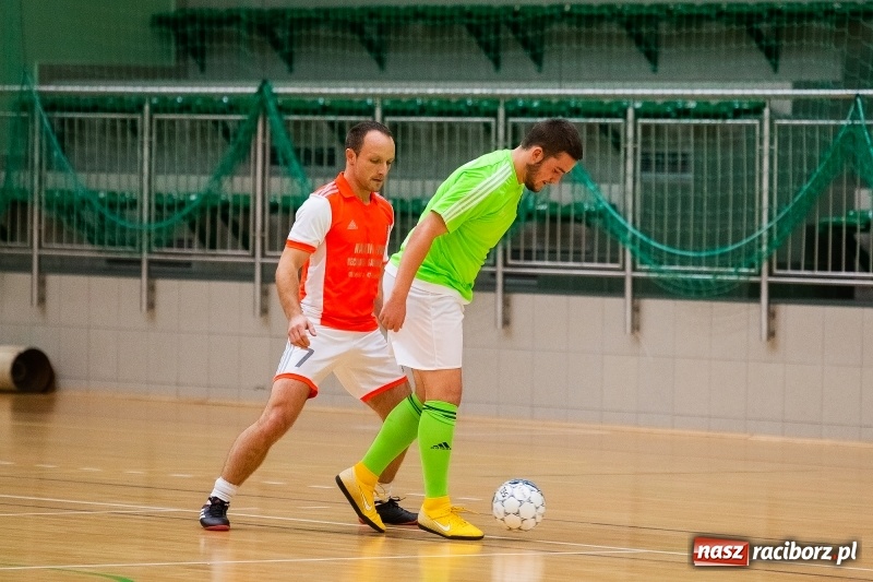 Zdjęcie w galerii na portalu naszraciborz.pl: Futsal. Sobotnie emocje w HLPN wiadomości z regionu