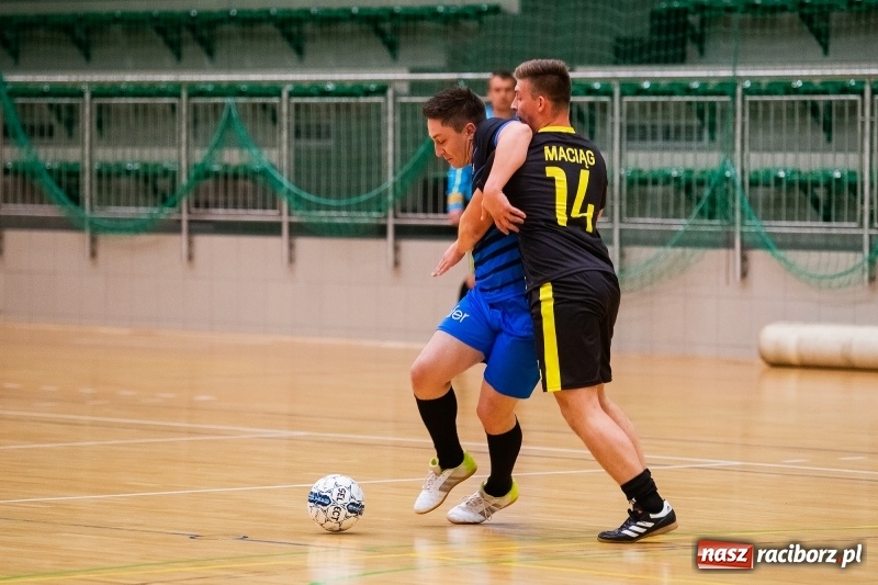 Zdjęcie w galerii na portalu naszraciborz.pl: Futsal. Sobotnie emocje w HLPN wiadomości z regionu