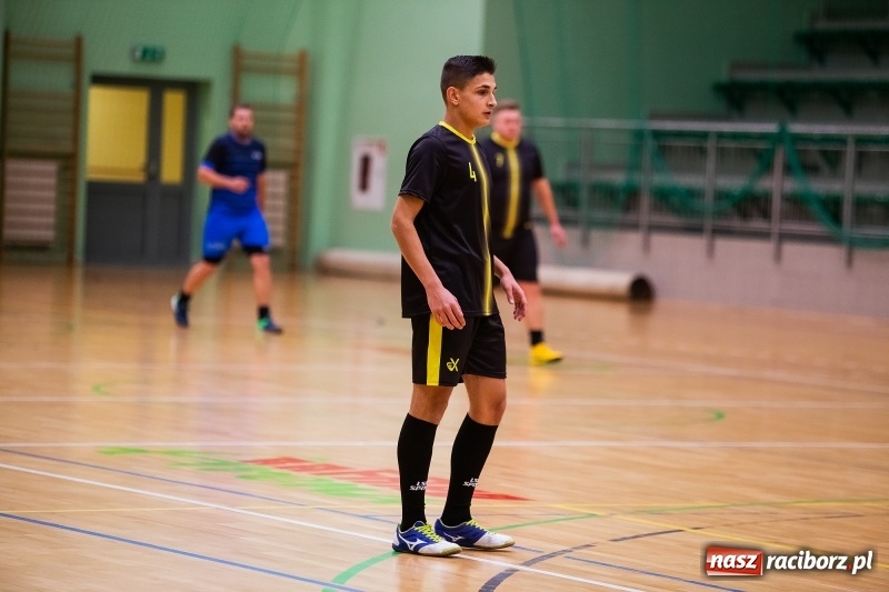Zdjęcie w galerii na portalu naszraciborz.pl: Futsal. Sobotnie emocje w HLPN wiadomości z regionu