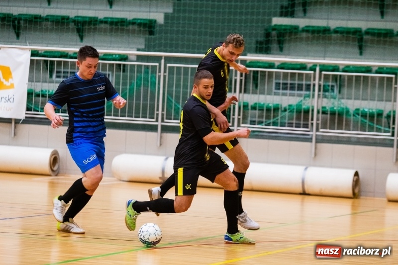 Zdjęcie w galerii na portalu naszraciborz.pl: Futsal. Sobotnie emocje w HLPN wiadomości z regionu