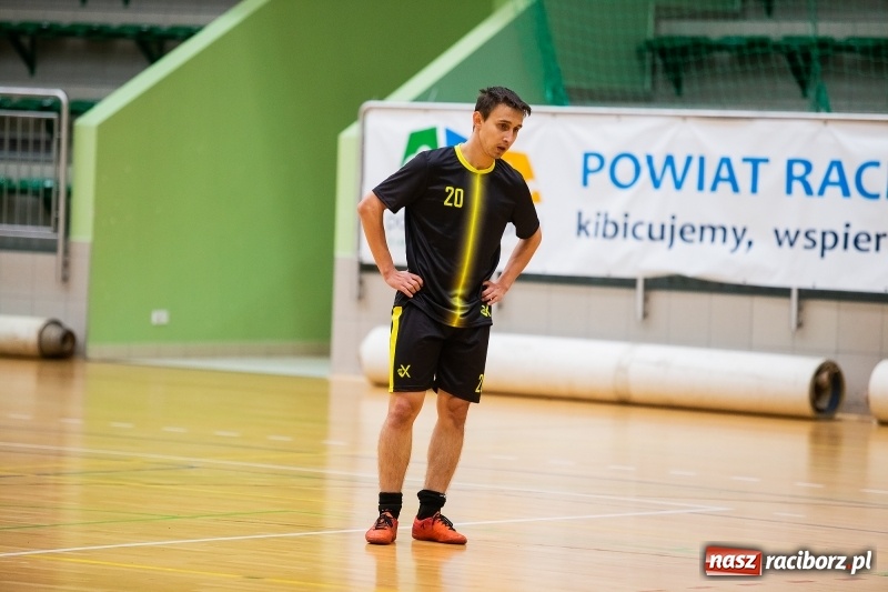 Zdjęcie w galerii na portalu naszraciborz.pl: Futsal. Sobotnie emocje w HLPN wiadomości z regionu