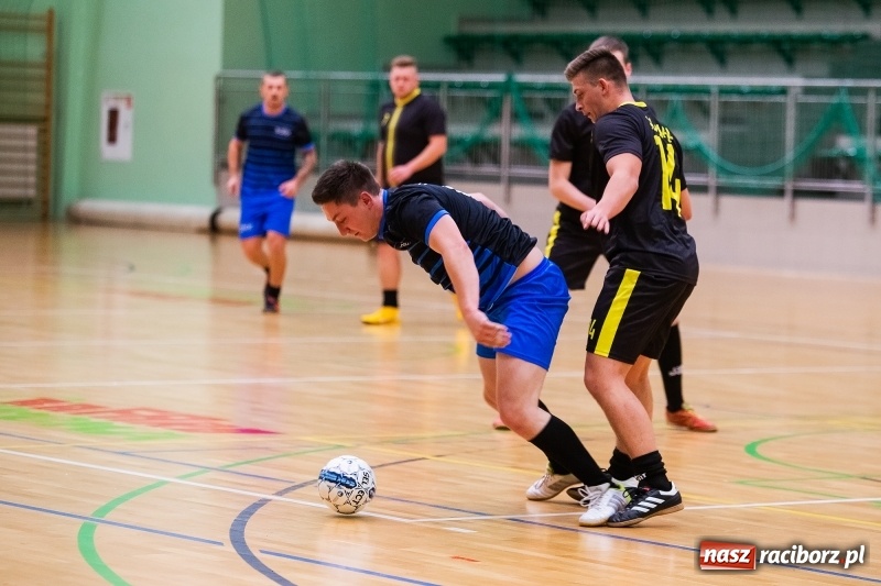 Zdjęcie w galerii na portalu naszraciborz.pl: Futsal. Sobotnie emocje w HLPN wiadomości z regionu