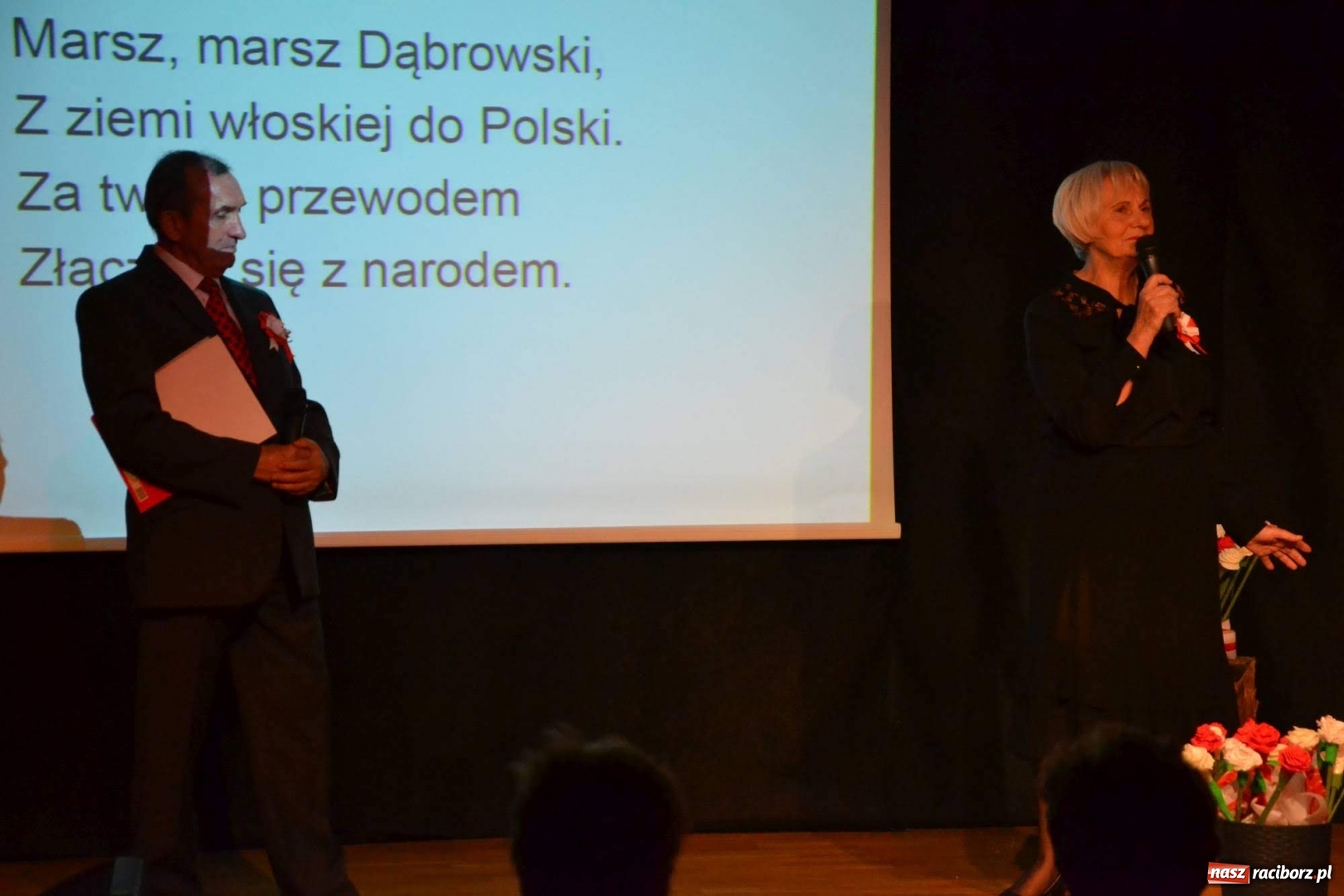 Zdjęcie w galerii na portalu naszraciborz.pl: Patriotyczny wieczór na raciborskim zamku  wiadomości z regionu