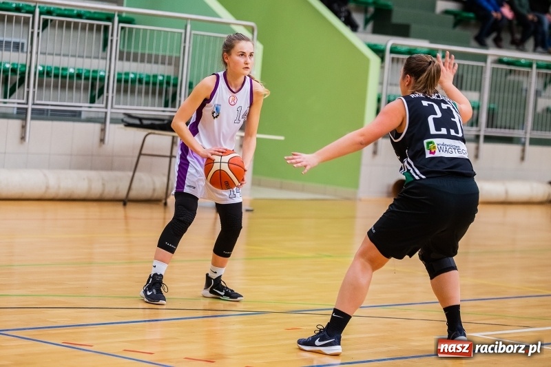 Zdjęcie w galerii na portalu naszraciborz.pl: Koszykarki RKK AZS znów bez wygranej wiadomości z regionu