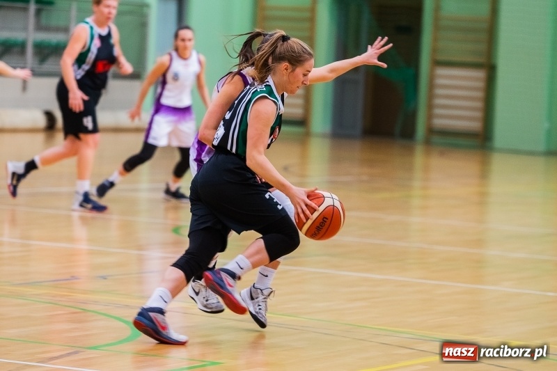 Zdjęcie w galerii na portalu naszraciborz.pl: Koszykarki RKK AZS znów bez wygranej wiadomości z regionu