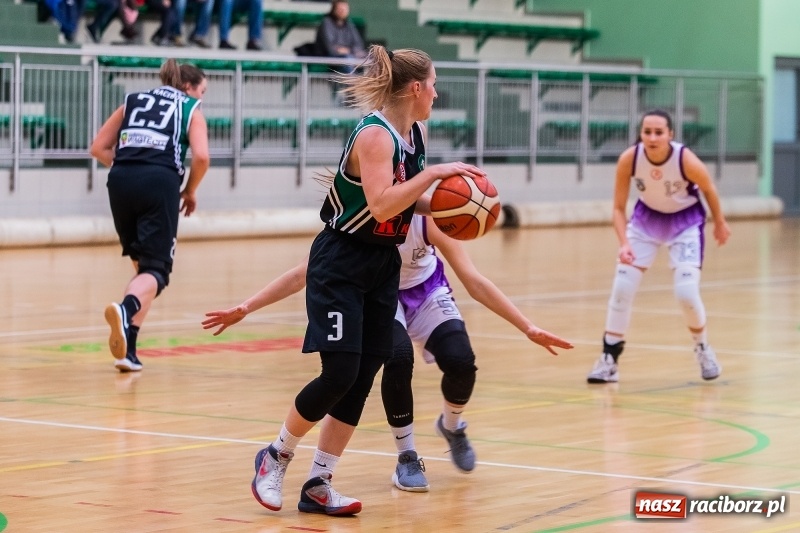 Zdjęcie w galerii na portalu naszraciborz.pl: Koszykarki RKK AZS znów bez wygranej wiadomości z regionu