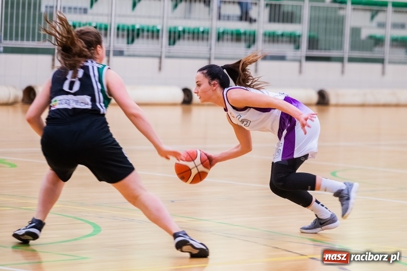 Zdjęcie w galerii na portalu naszraciborz.pl: Koszykarki RKK AZS znów bez wygranej wiadomości z regionu