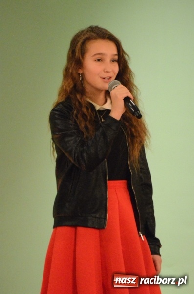 Zdjęcie w galerii na portalu naszraciborz.pl: Koncert Jesienny w wykonaniu wokalistów Studia Muzyki, Piosenki i Teatru ARS  wiadomości z regionu