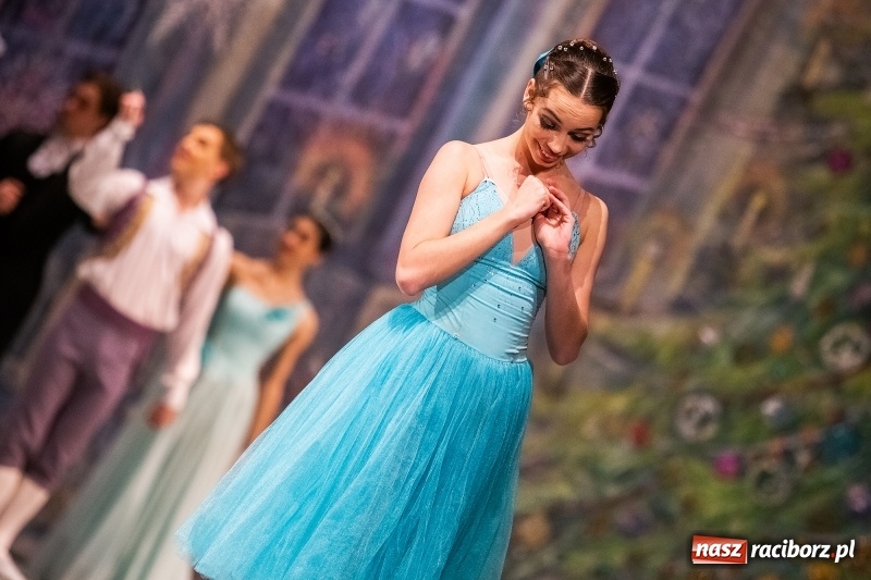 Zdjęcie w galerii na portalu naszraciborz.pl: Dziadek do orzechów w wykonaniu Royal Lviv Ballet w RCK wiadomości z regionu