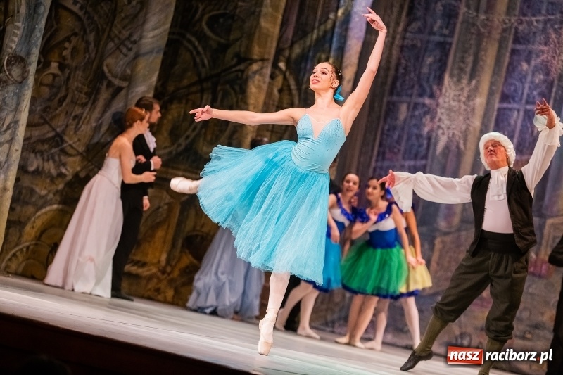 Zdjęcie w galerii na portalu naszraciborz.pl: Dziadek do orzechów w wykonaniu Royal Lviv Ballet w RCK wiadomości z regionu