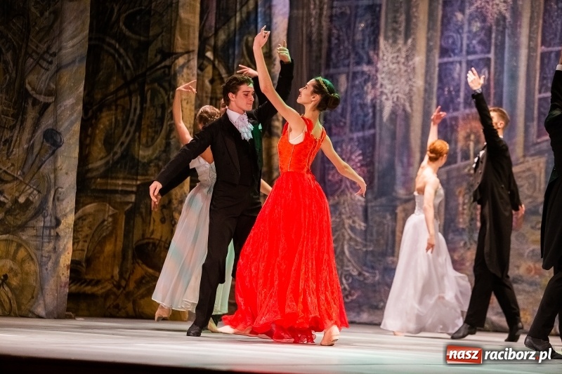 Zdjęcie w galerii na portalu naszraciborz.pl: Dziadek do orzechów w wykonaniu Royal Lviv Ballet w RCK wiadomości z regionu