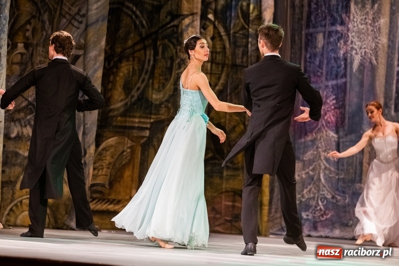 Zdjęcie w galerii na portalu naszraciborz.pl: Dziadek do orzechów w wykonaniu Royal Lviv Ballet w RCK wiadomości z regionu